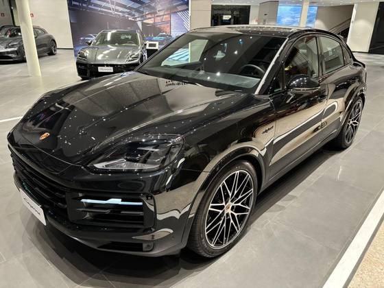 PORSCHE CAYENNE 3.0 V6 E-HYBRID COUPÉ AWD TIPTRONIC S PORSCHE CAYENNE 3.0 V6 E-HYBRID COUPÉ AWD TIPTRONIC S